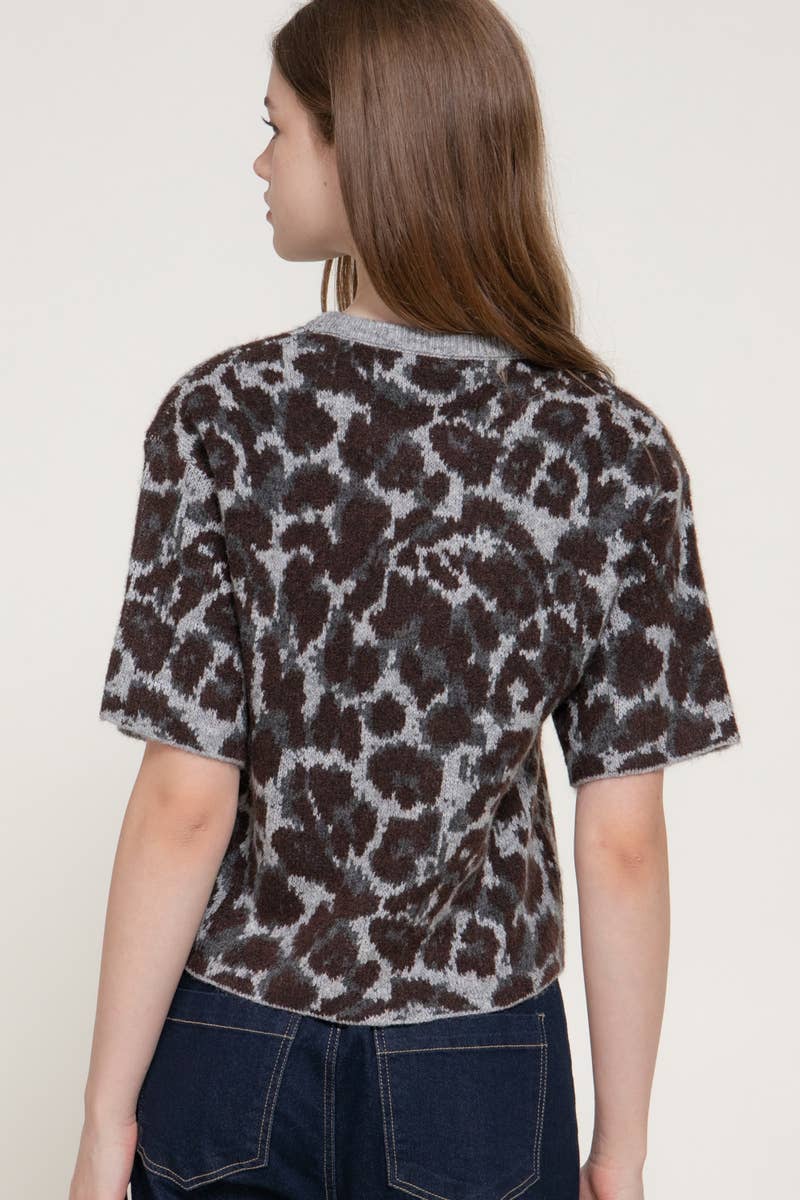 Short Sleeve Leopard Sweater