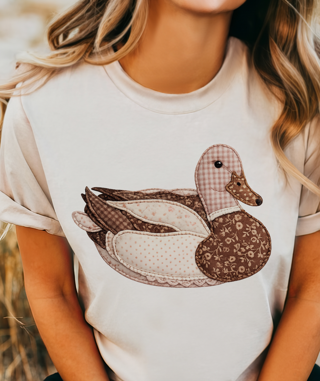 Mimis Vintage Faux Patchwork Brown Duck - Cream - Sweatshirts & T-Shirts