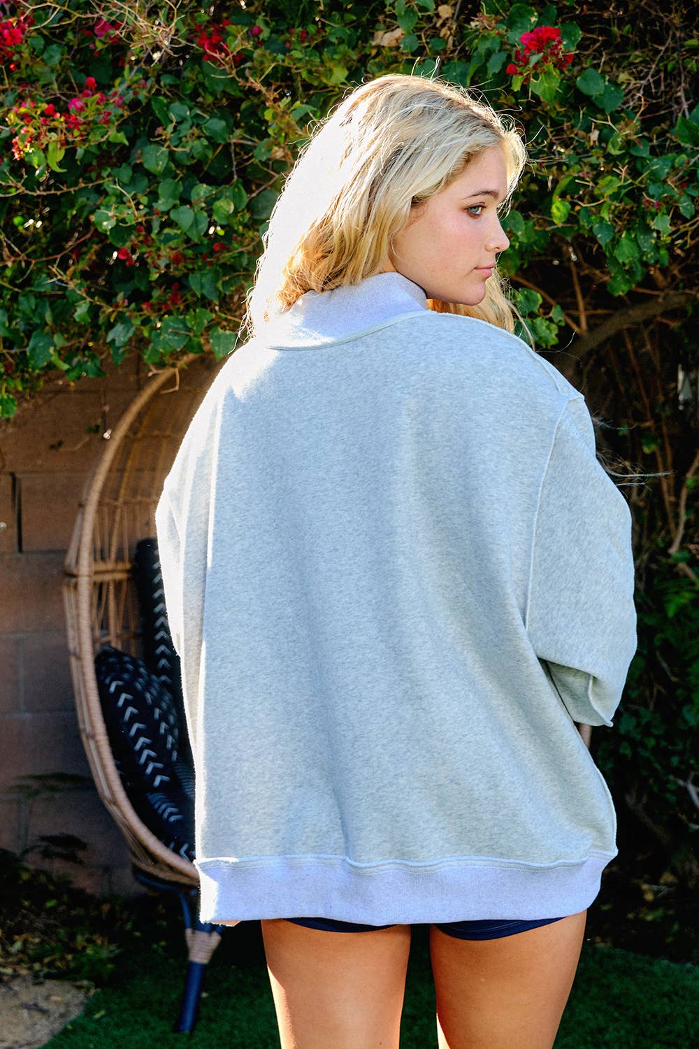 PILATES &YOGA' Print Reversible Sweatshirt
