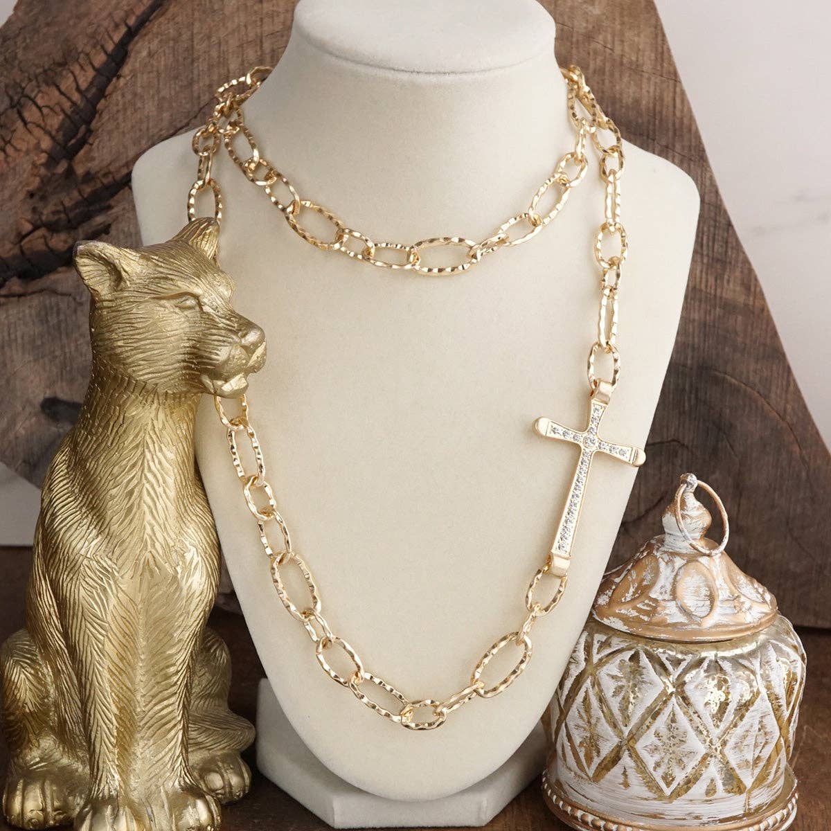 Side Cross Long Necklace