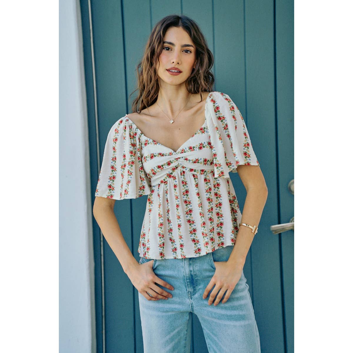 FLORAL FLUTTER BLOUSE