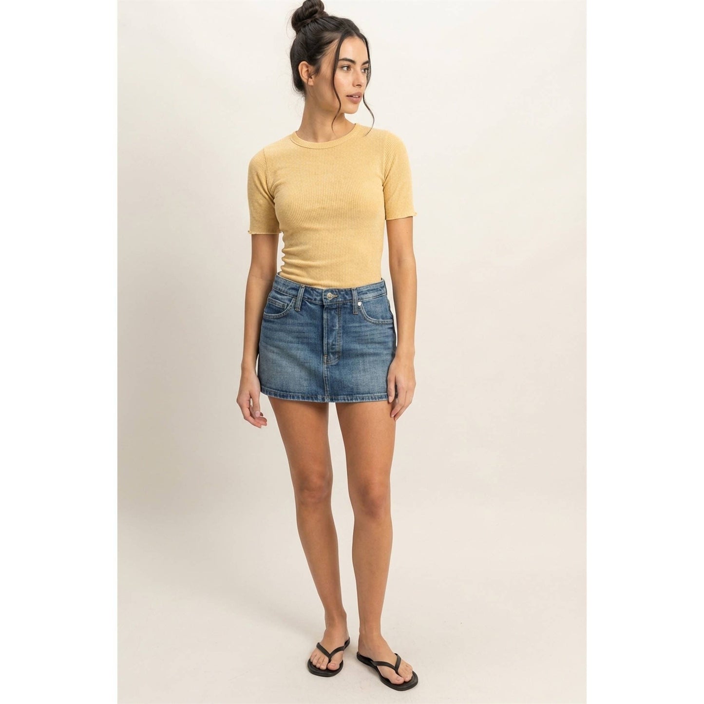 Ribbed Short Sleeve Top