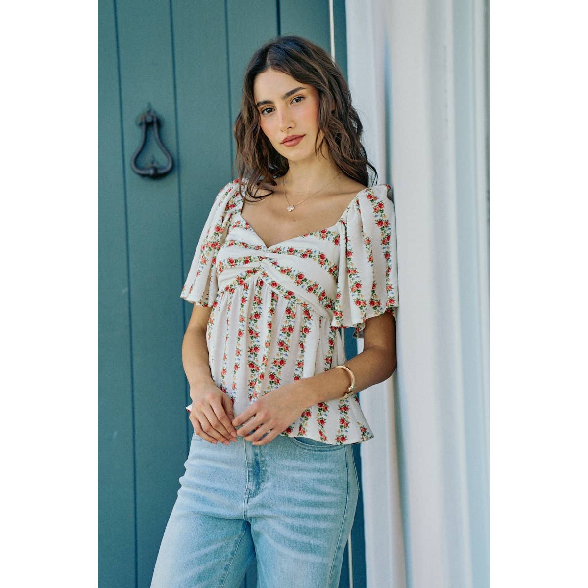 FLORAL FLUTTER BLOUSE