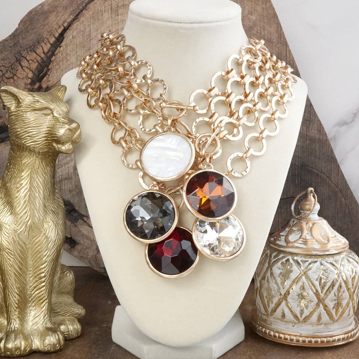 Gilded Radiance – Chain Necklace