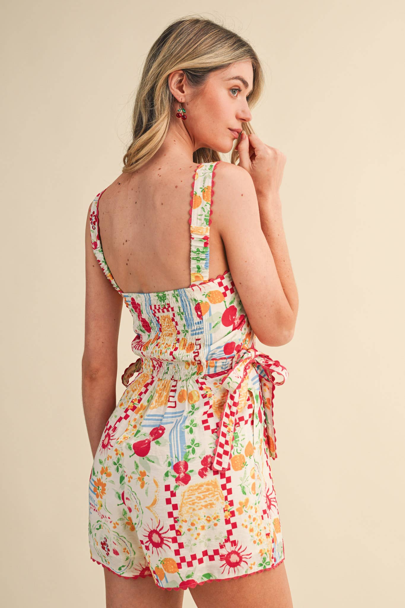 SCALLOP TRIM ROMPER