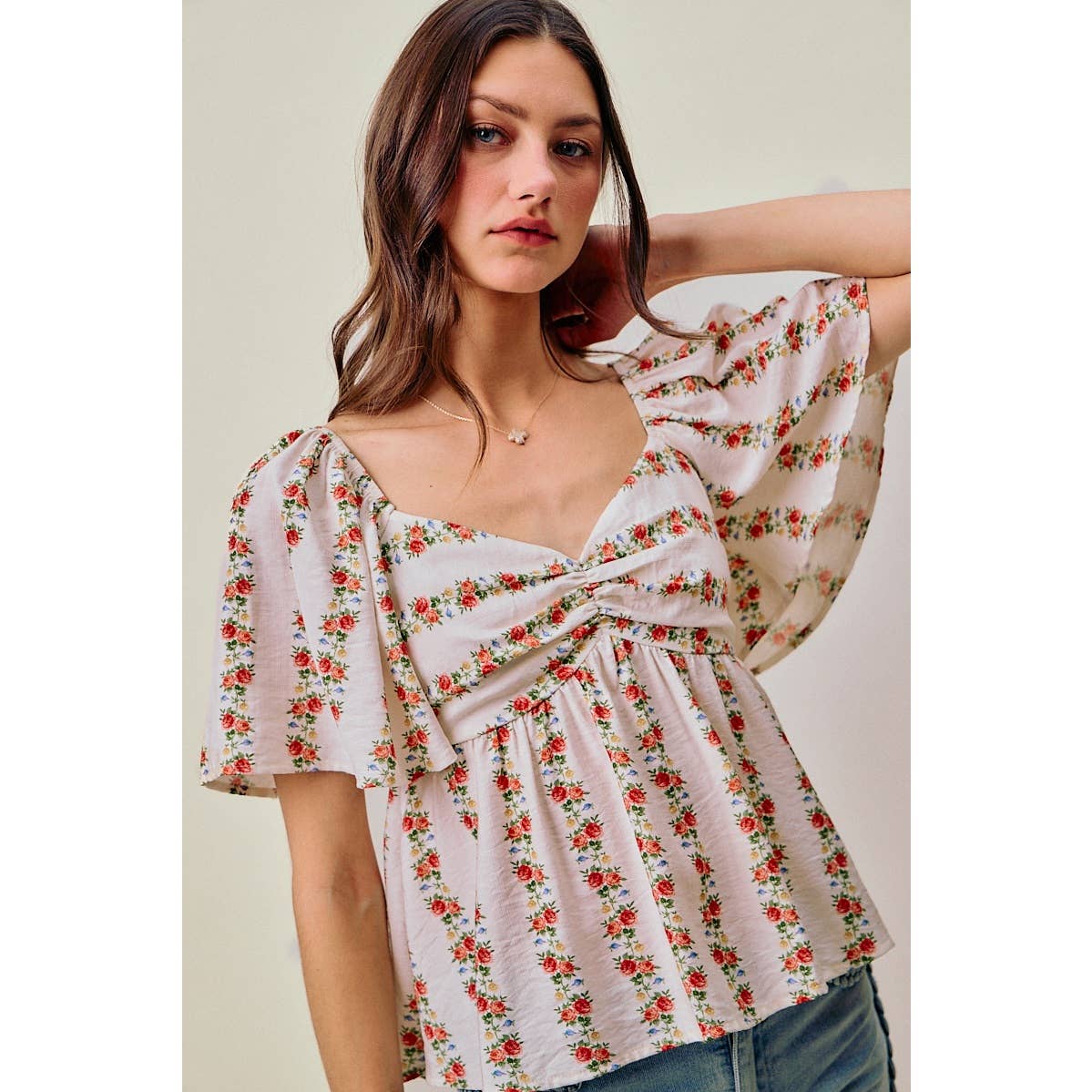 FLORAL FLUTTER BLOUSE