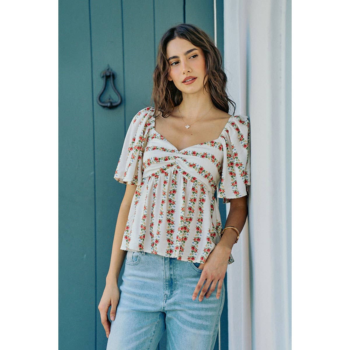 FLORAL FLUTTER BLOUSE