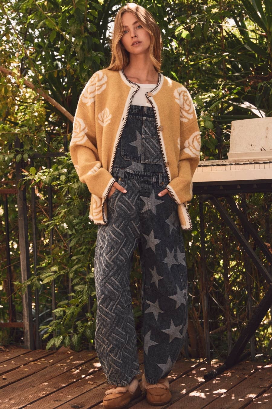Floral Intarsia Knit Cardigan