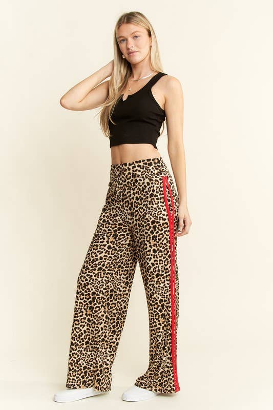 LEOPARD PRINT SIDE STRIPE PANTS- Plus