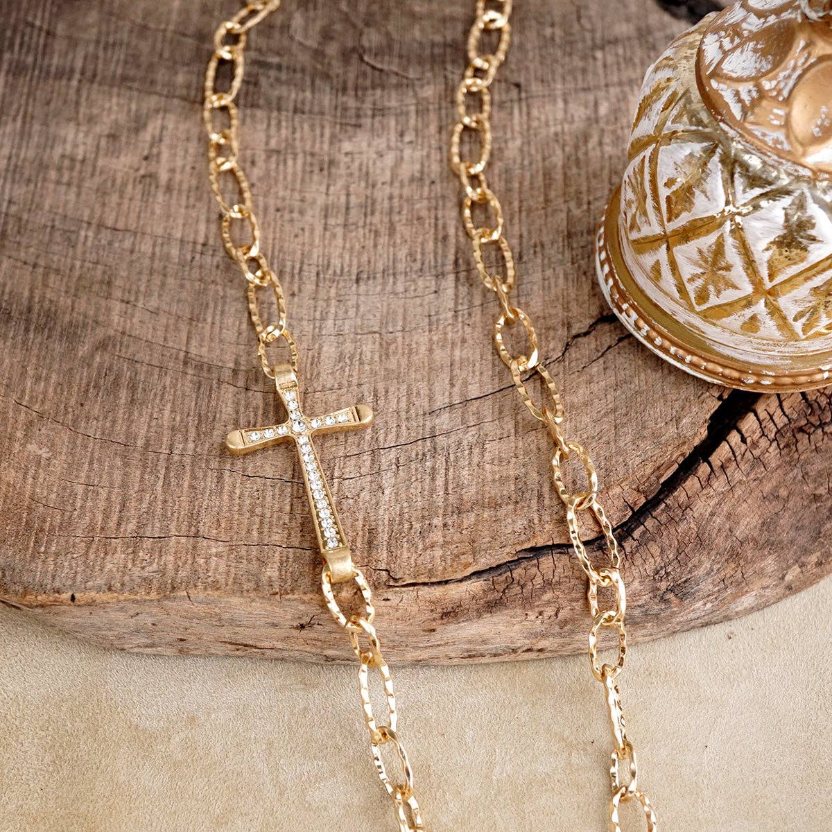 Side Cross Long Necklace