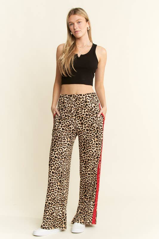 LEOPARD PRINT SIDE STRIPE PANTS- Plus