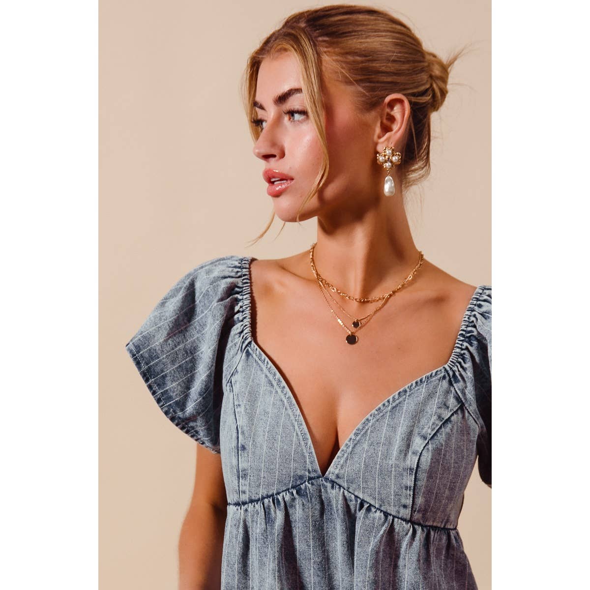 WASHED STRIPE DENIM BABYDOLL TOP