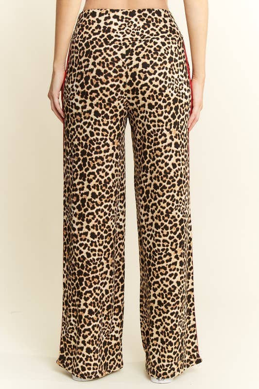 LEOPARD PRINT SIDE STRIPE PANTS- Plus