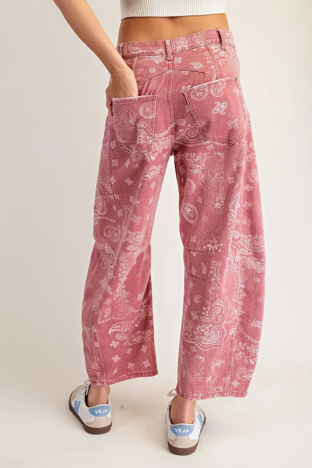 Bandana Barrel Jeans