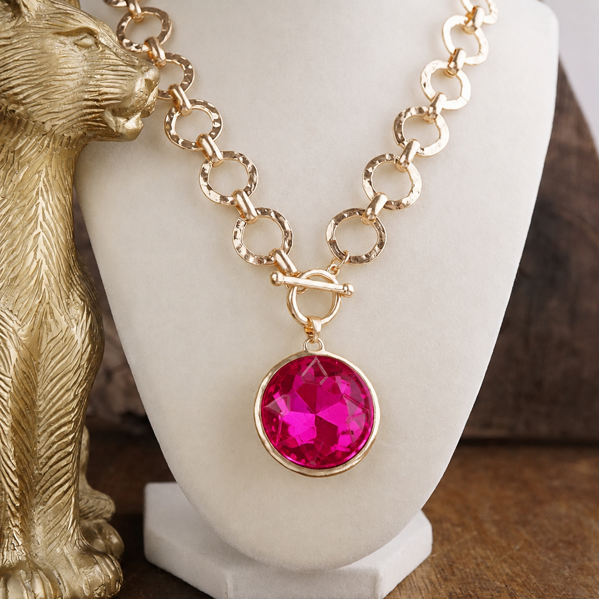 Gilded Radiance – Chain Necklace