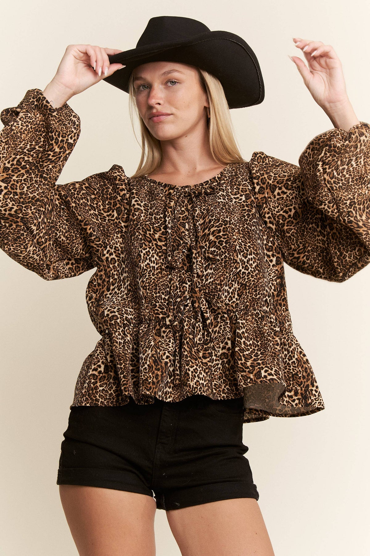LEOPARD PRINT BOW FRONT TOP- Plus