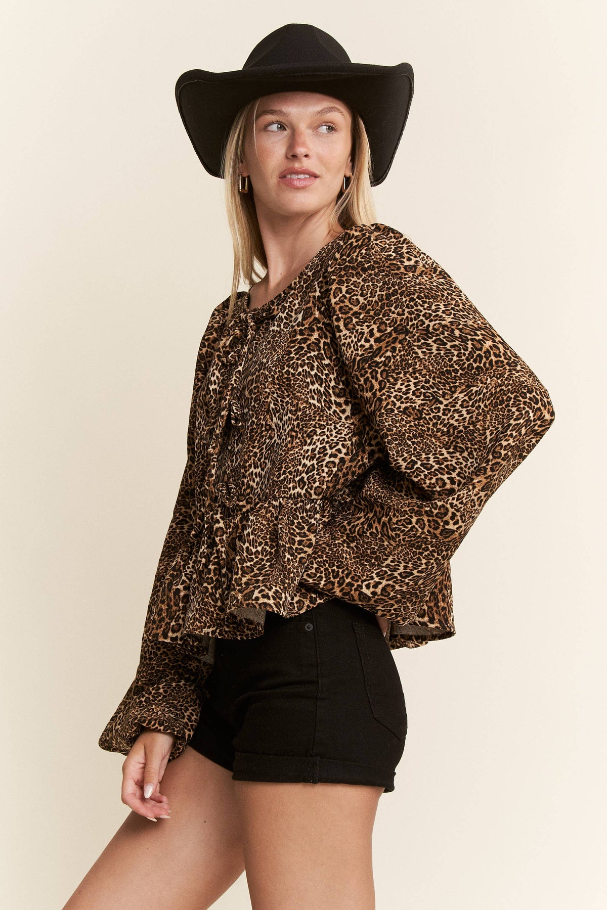 LEOPARD PRINT BOW FRONT TOP- Plus