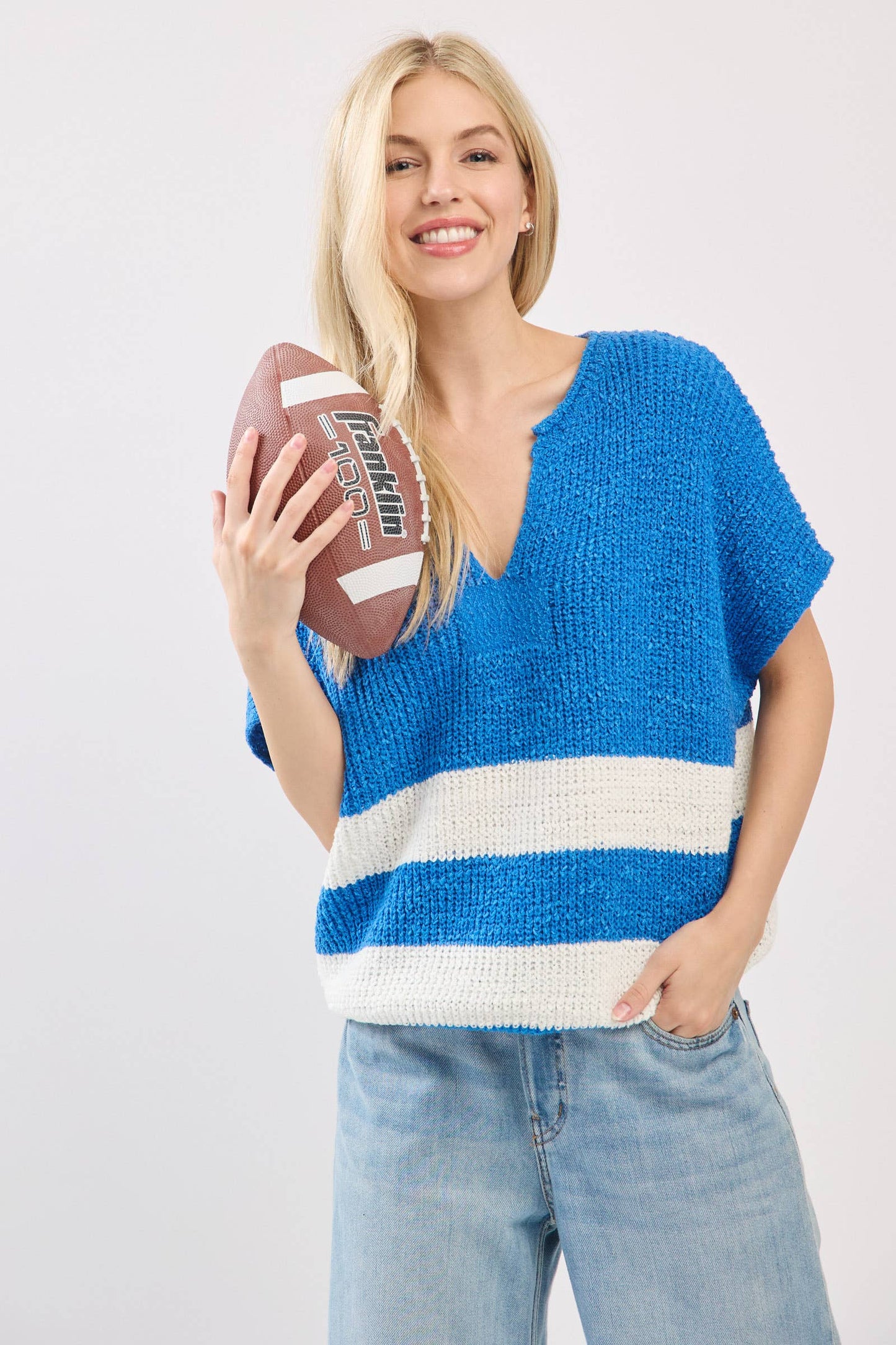 Stripe Knit Sleeveless Sweater