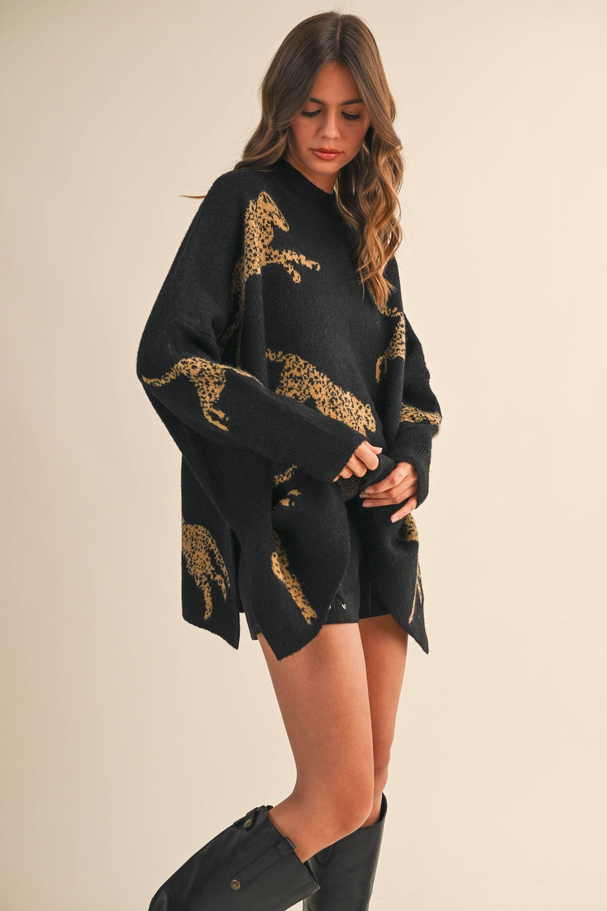 CHEETAH OVERSIZED MOCK NECK