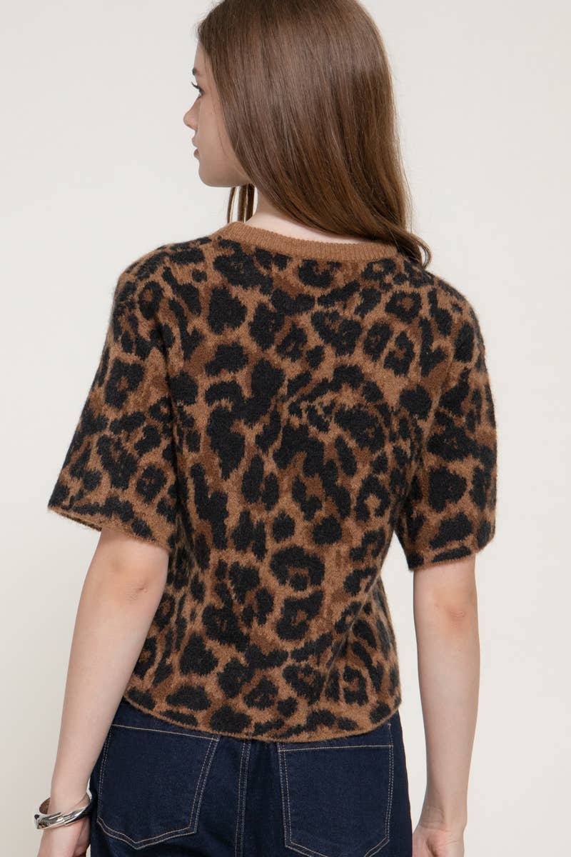 Short Sleeve Leopard Sweater