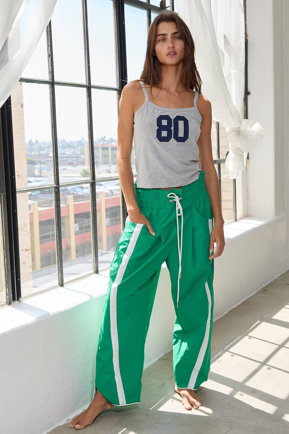 IP5540 | Windbreaker Pants With Contrast Stripe