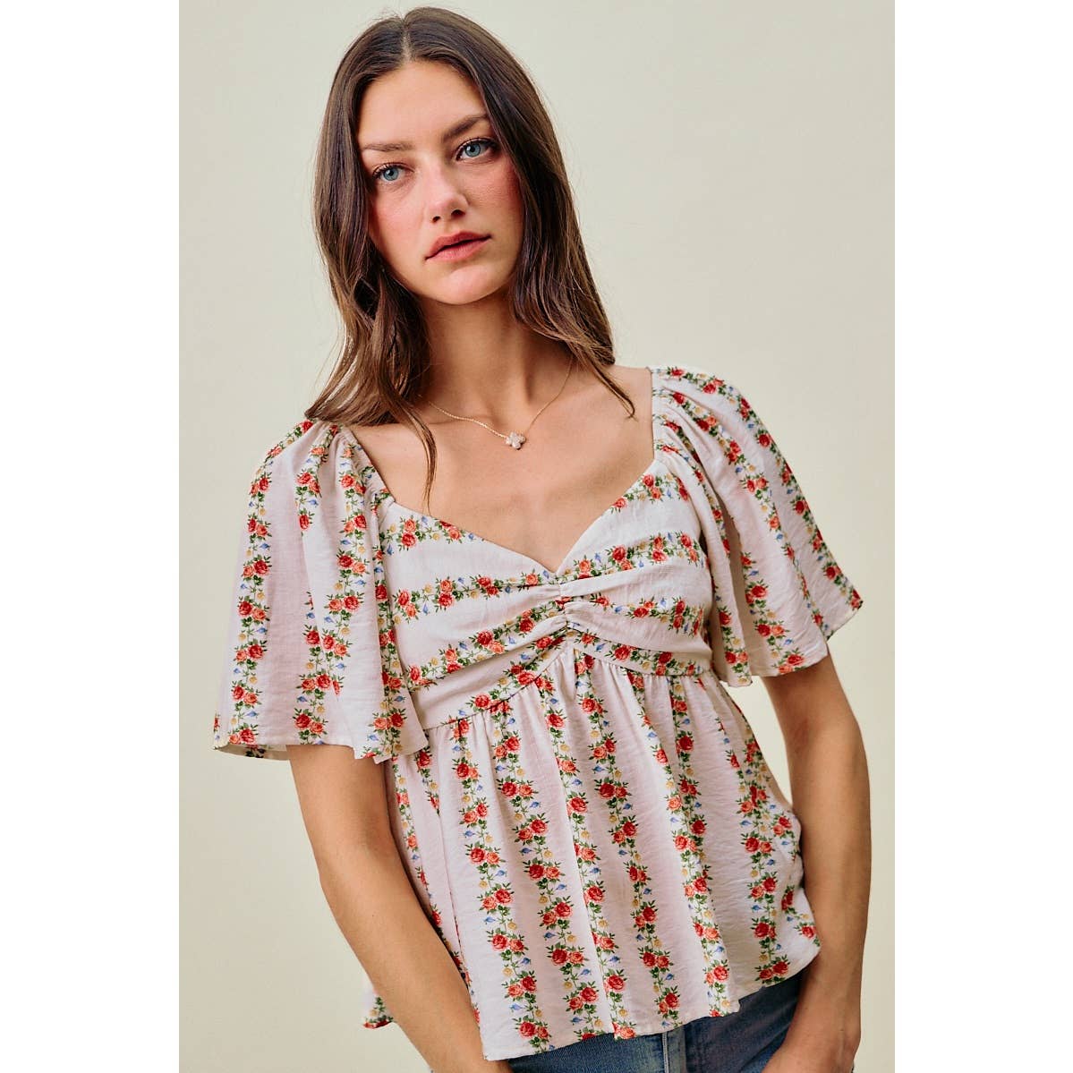 FLORAL FLUTTER BLOUSE
