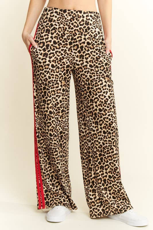 LEOPARD PRINT SIDE STRIPE PANTS- Plus