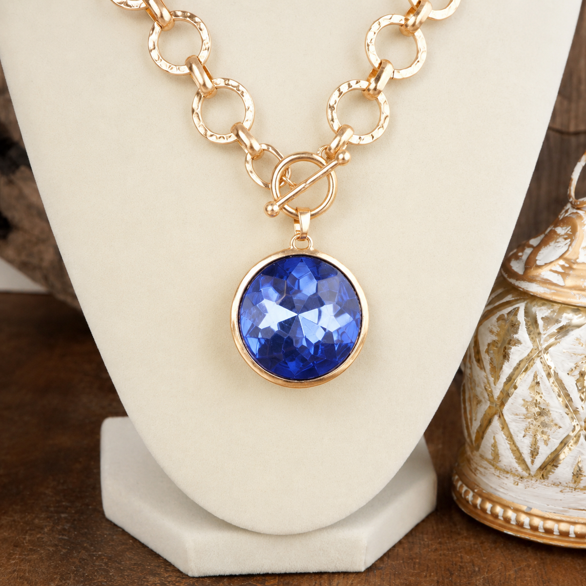 Gilded Radiance – Chain Necklace