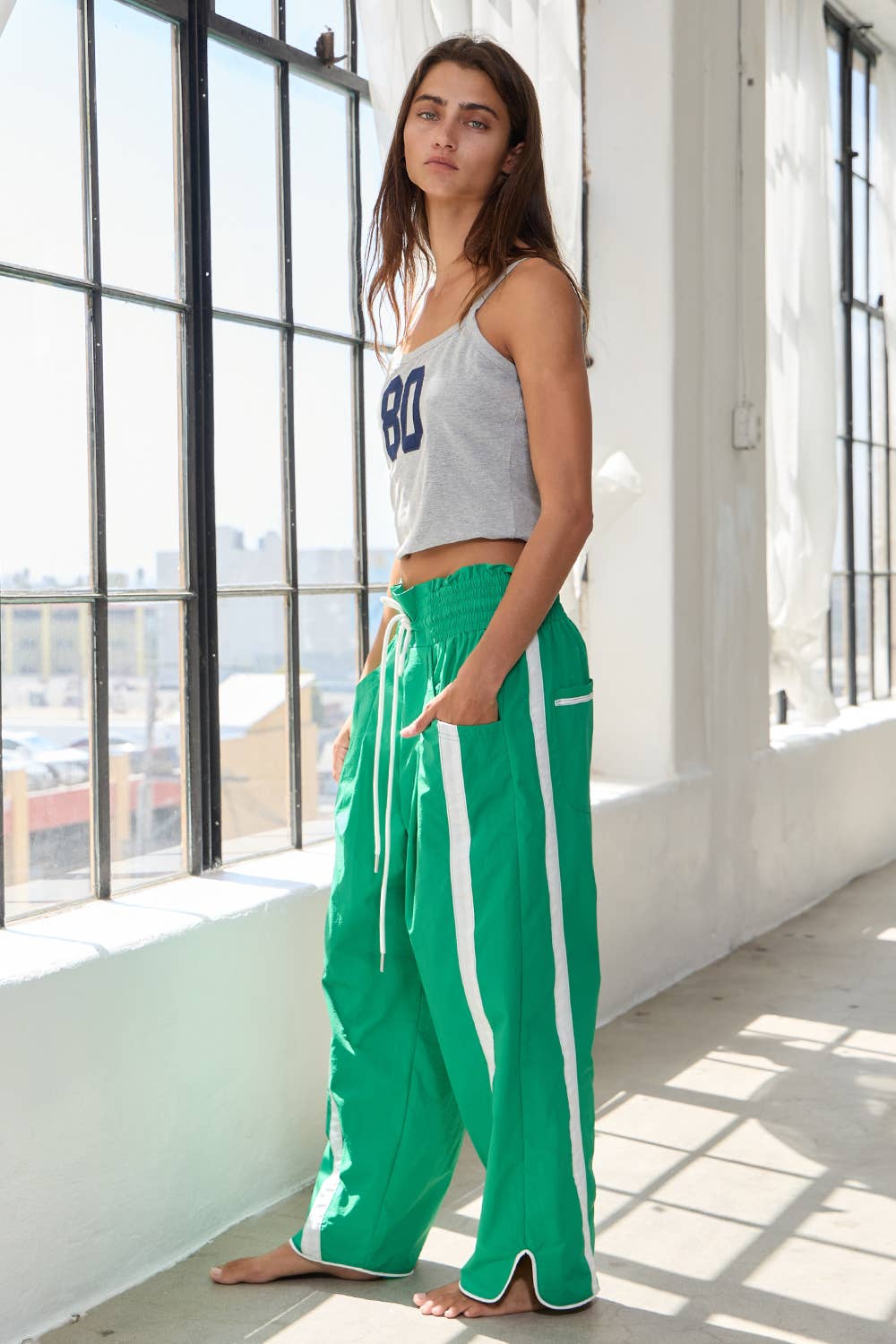 IP5540 | Windbreaker Pants With Contrast Stripe