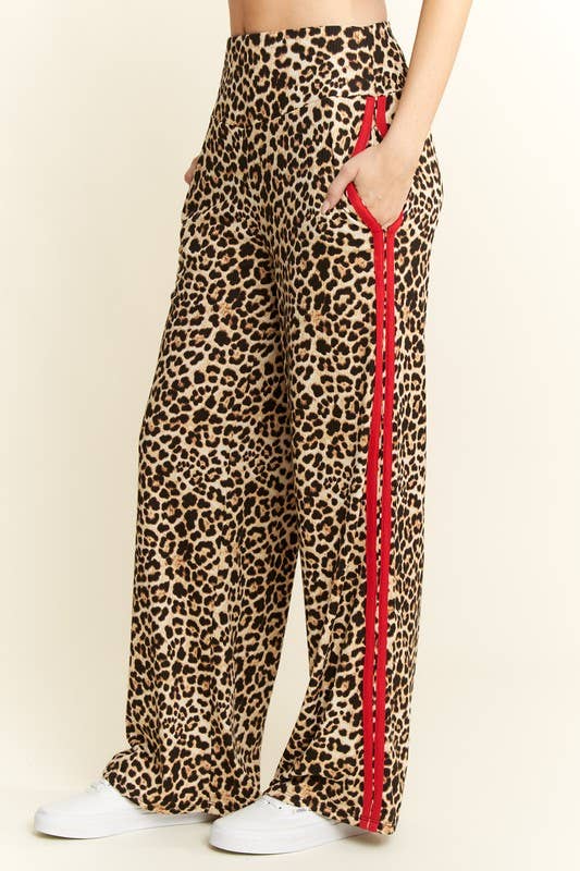 LEOPARD PRINT SIDE STRIPE PANTS- Plus