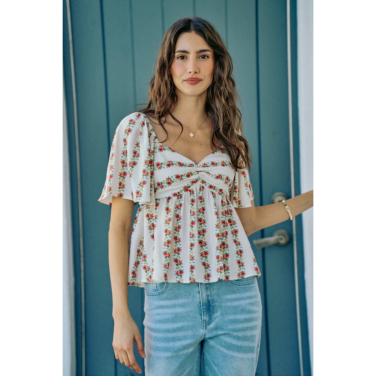 FLORAL FLUTTER BLOUSE