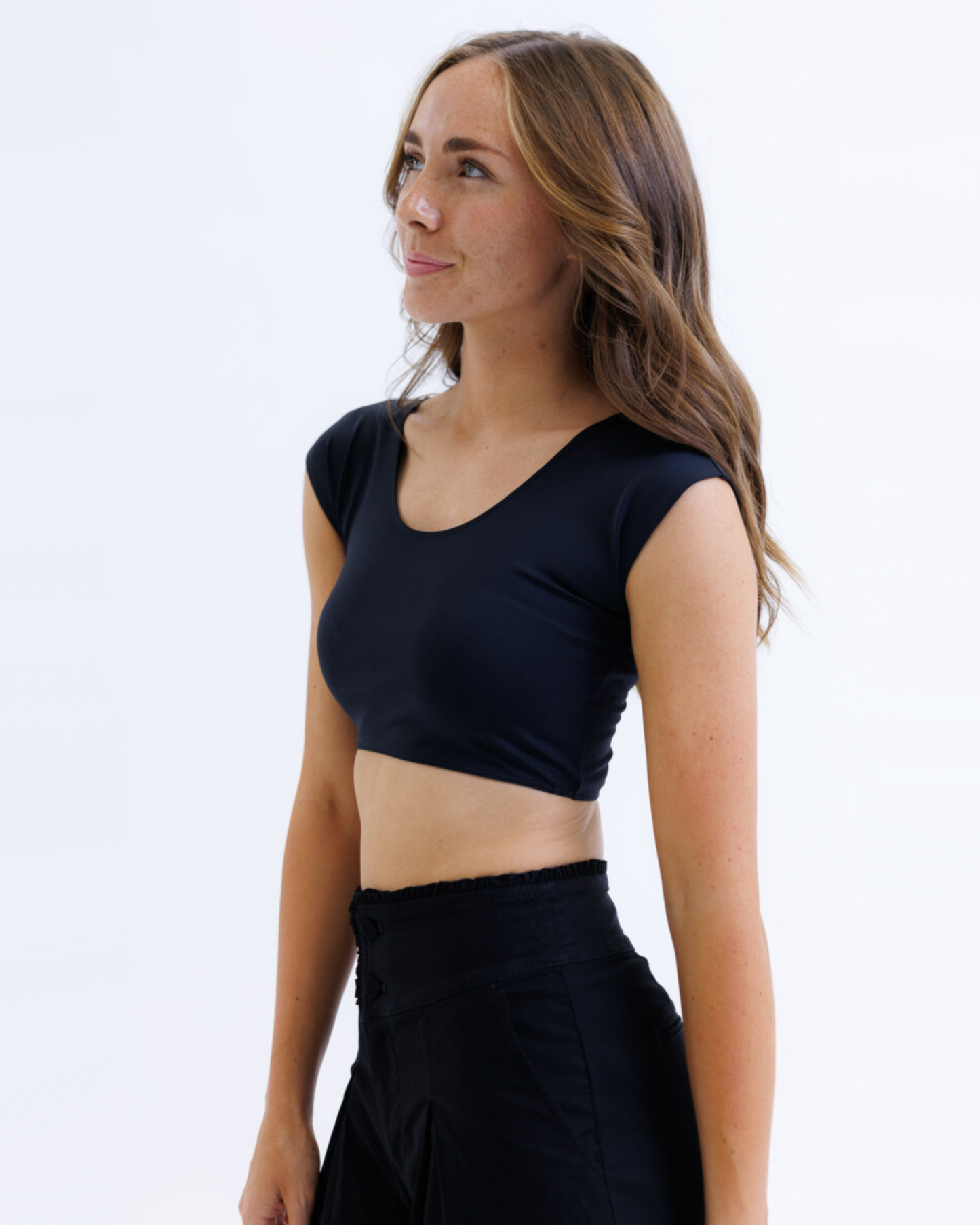 Contour Demi Tee - Smoothing Layering Tee