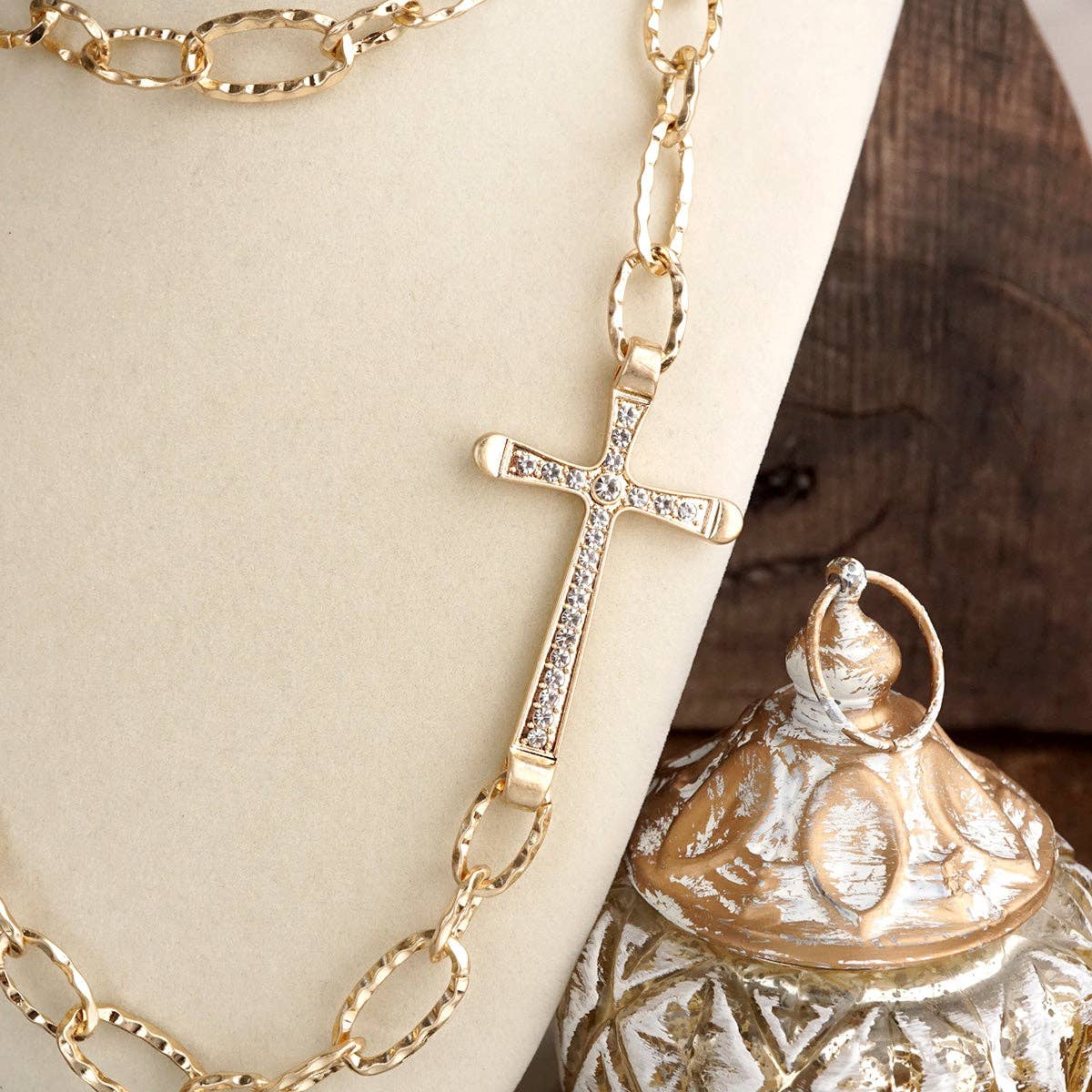 Side Cross Long Necklace